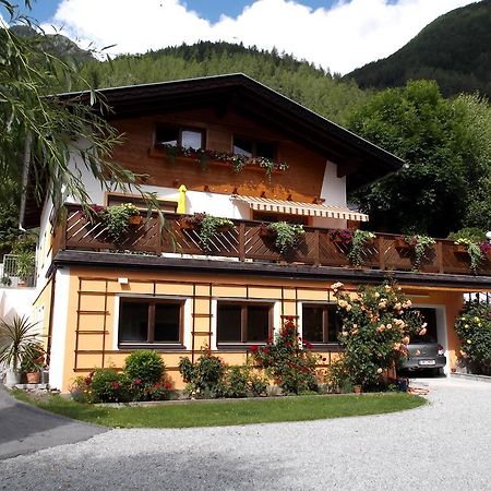 Haus Domenig Appartement Umhausen Buitenkant foto
